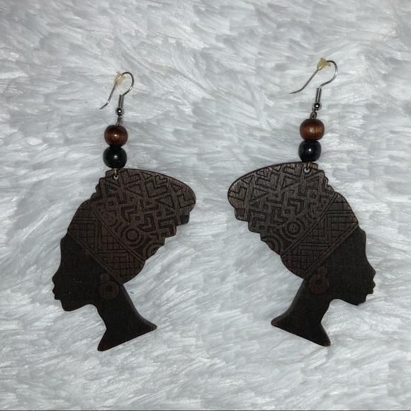 Nubian EARRINGS - Picture 2 of 7